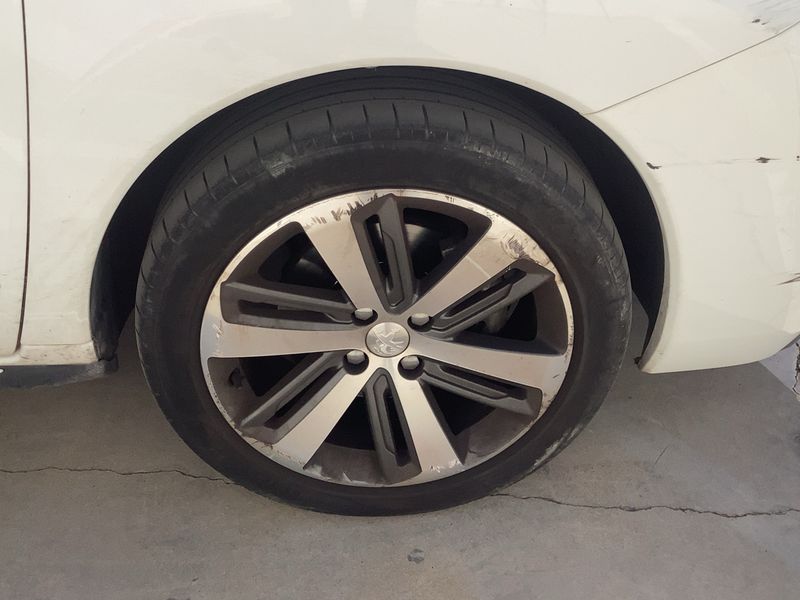 Peugeot 3008 1.6 THP Allure 2016 – снимка 11