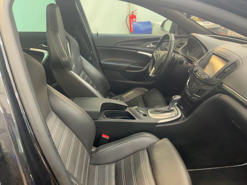 Opel Insignia Sports Tourer 2.8 V6 Turbo OPC 4x4 2015 – снимка 16