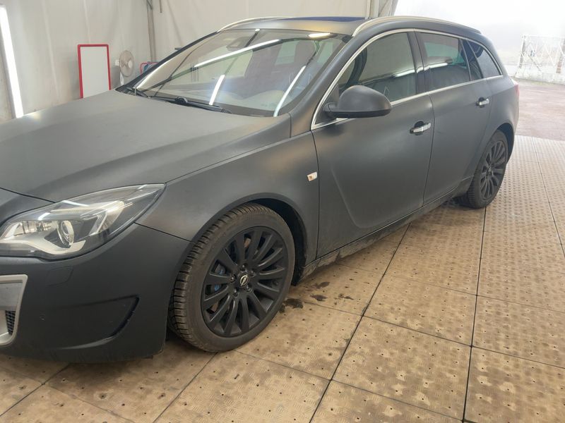 Opel Insignia Sports Tourer 2.8 V6 Turbo OPC 4x4 2015 – снимка 2