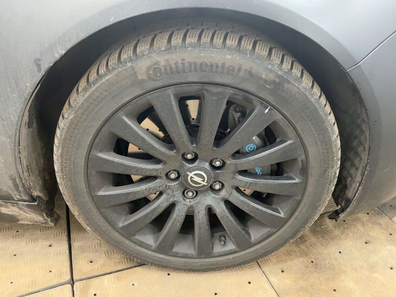 Opel Insignia Sports Tourer 2.8 V6 Turbo OPC 4x4 2015 – снимка 11