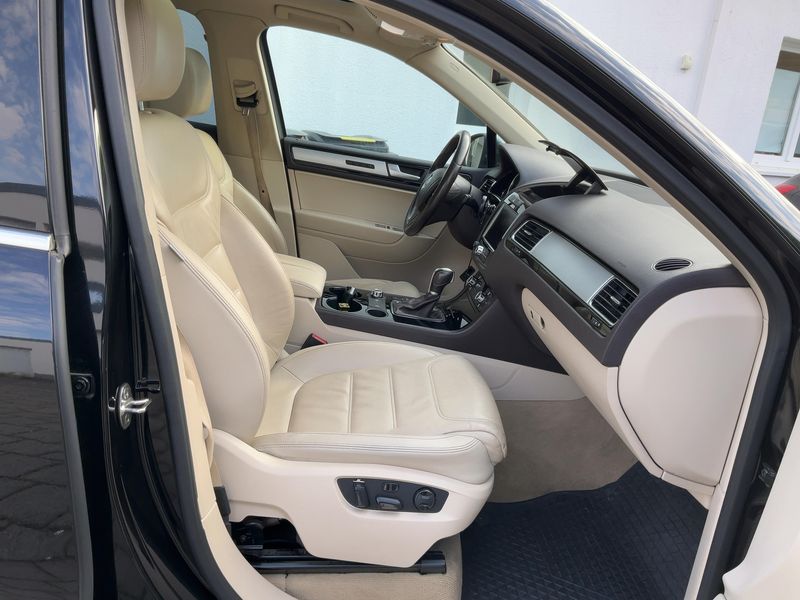 Volkswagen Touareg 3.0 V6 TDI BlueMotion Tech 2014 – снимка 17
