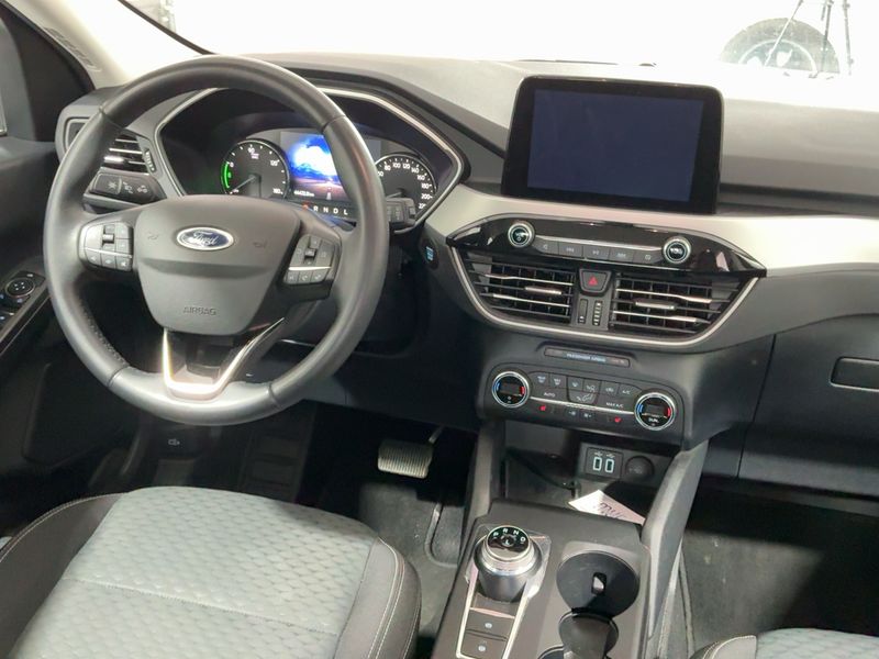 Ford Kuga 2.5 Hybrid Cool&Connect 2021 – снимка 18