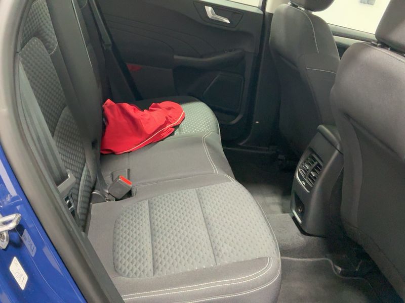 Ford Kuga 2.5 Hybrid Cool&Connect 2021 – снимка 20