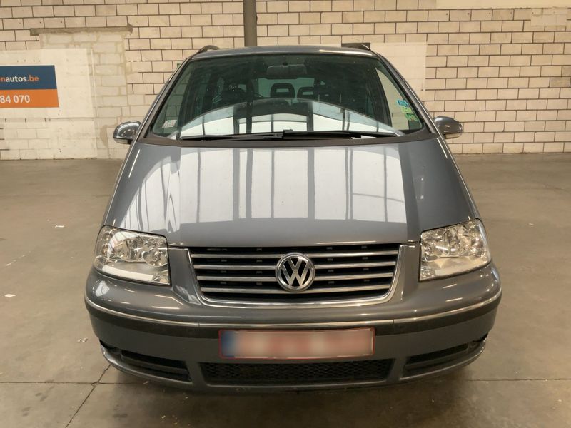 Volkswagen Sharan 1.9 TDI Sportline 2010 – снимка на щета 14