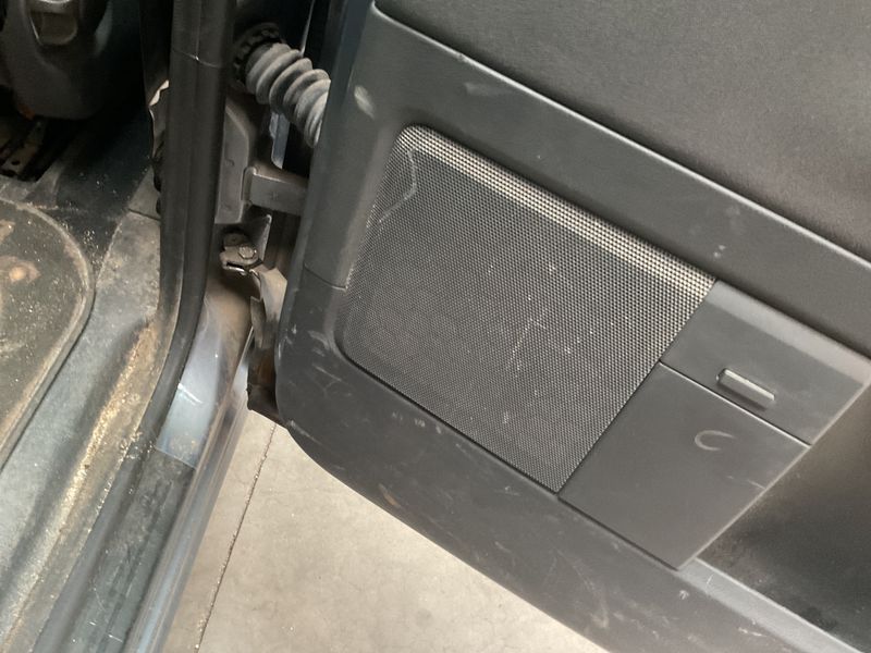 Volkswagen Sharan 1.9 TDI Sportline 2010 – снимка 36