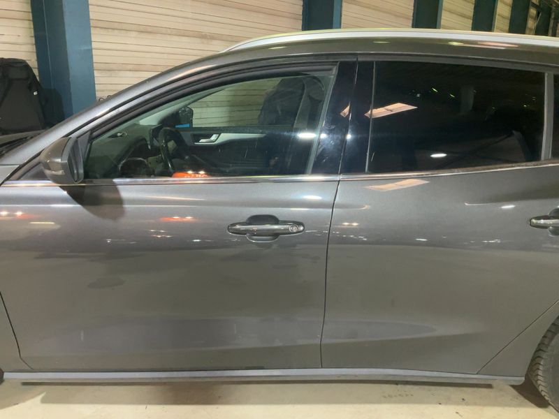 Ford Focus 1.0 EcoBoost Cool&Connect 2019 – снимка 4