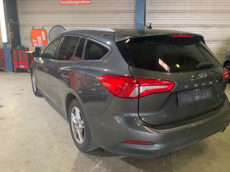 Ford Focus 1.0 EcoBoost Cool&Connect 2019 – снимка 6