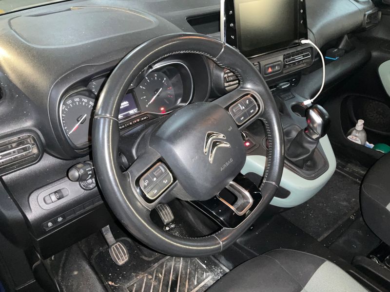 Citroen Berlingo 1.5 Blue-HDi Feel M 2020 – снимка 32