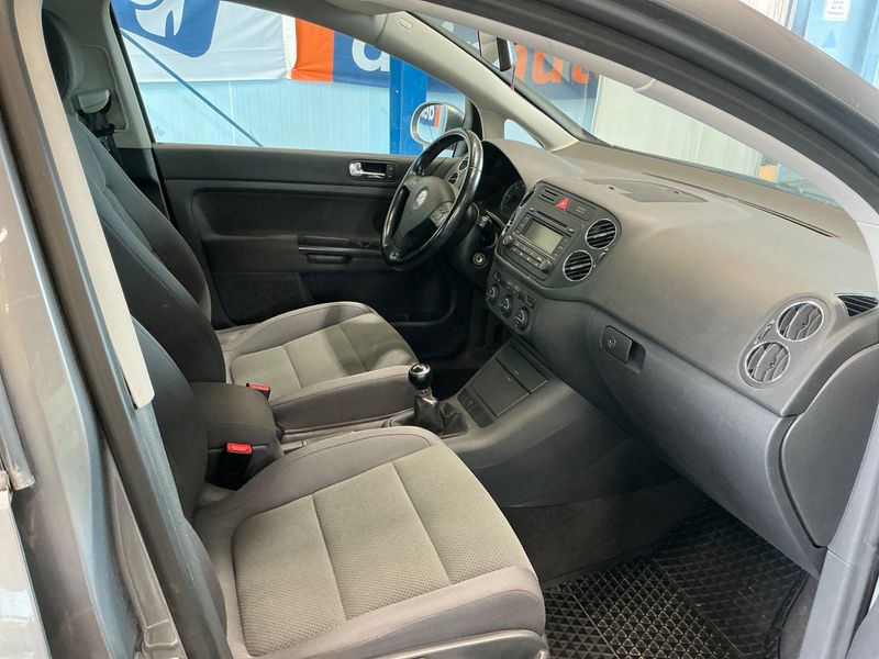 Volkswagen Golf V Plus 1.9 TDI Comfortline 2005 – снимка 3