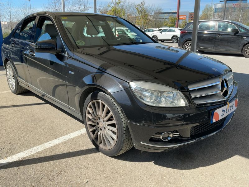 Mercedes-Benz C-Klasse C 220 CDI BlueEfficiency Avantgarde 2011 – снимка 12