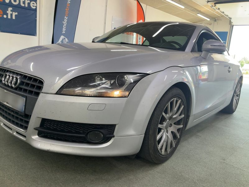 Audi TT 1.8 TFSI Coupe 2010 – снимка 2