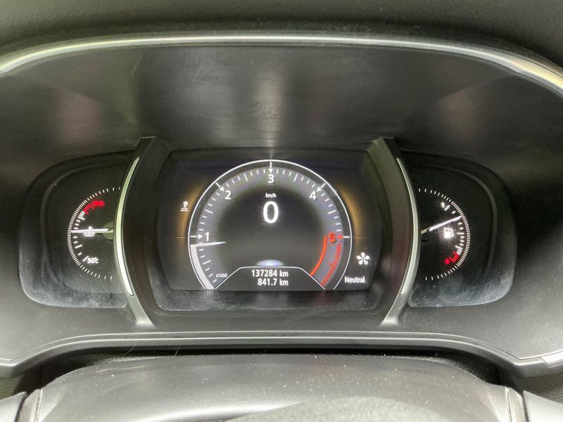 Renault Megane 1.5 dCi Energy Intens 2017 – снимка 18