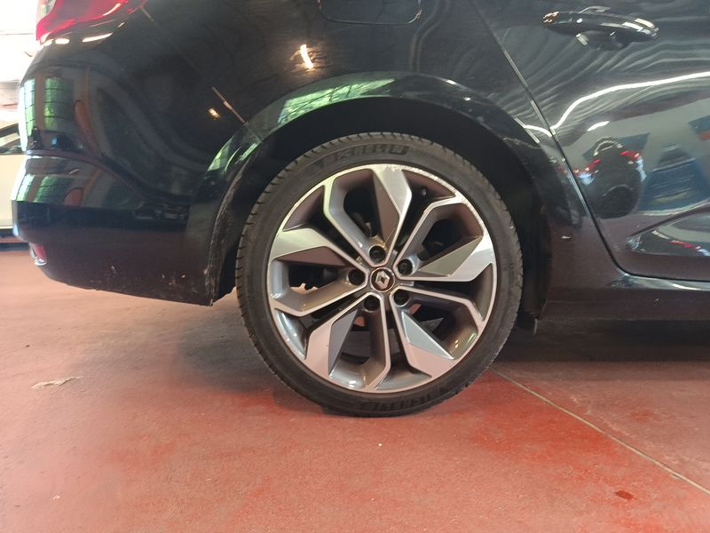 Renault Megane 1.5 dCi Energy Intens 2017 – снимка 9