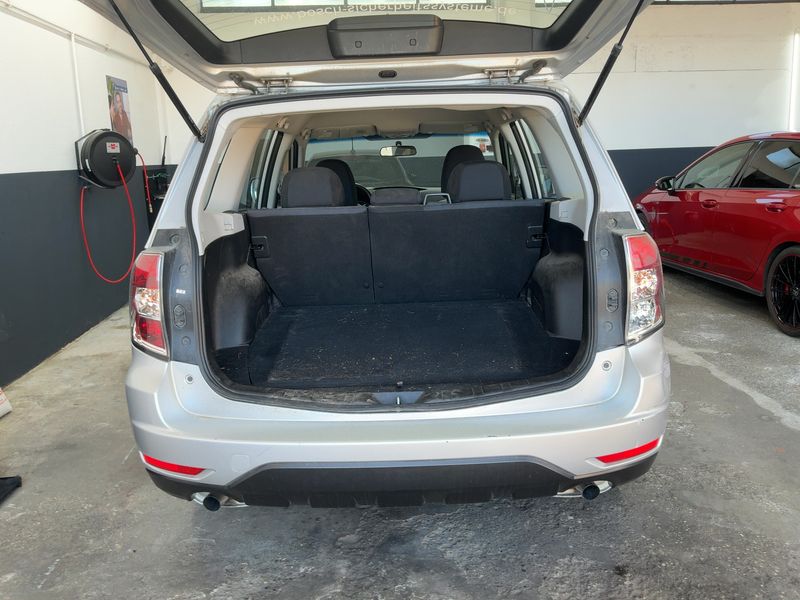 Subaru Forester 2.0 Trend 2009 – снимка 15