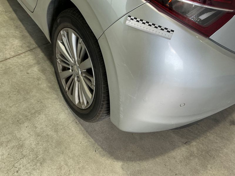 Peugeot 208 1.2 PureTech Allure 2016 – снимка 32