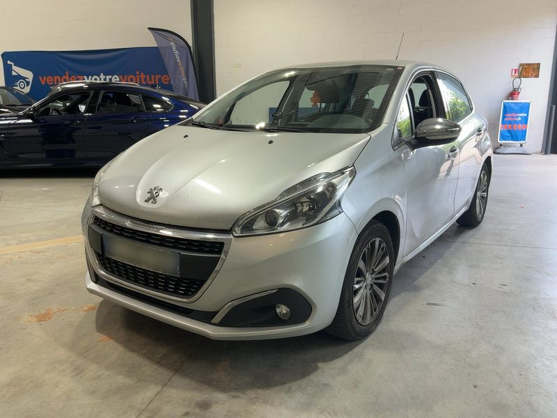 Peugeot 208 1.2 PureTech Allure 2016 – снимка 1