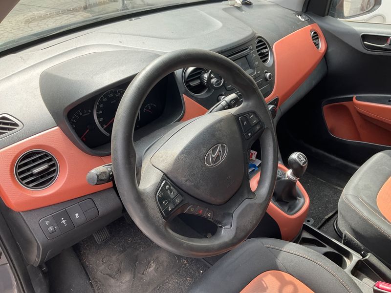 Hyundai i10 1.0 Login 2016 – снимка 24