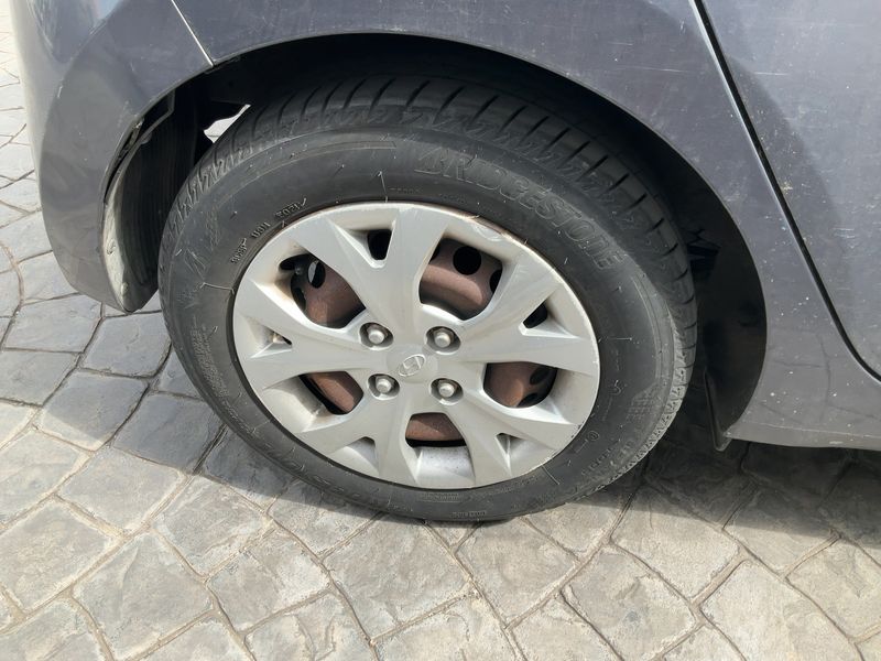 Hyundai i10 1.0 Login 2016 – снимка 9