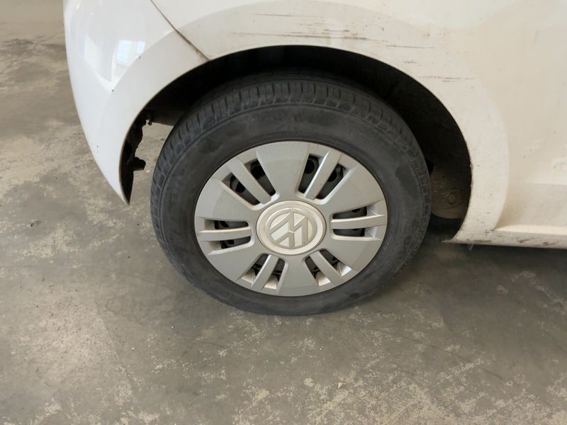 Volkswagen up! 1.0 Cup up! 2014 – снимка 9