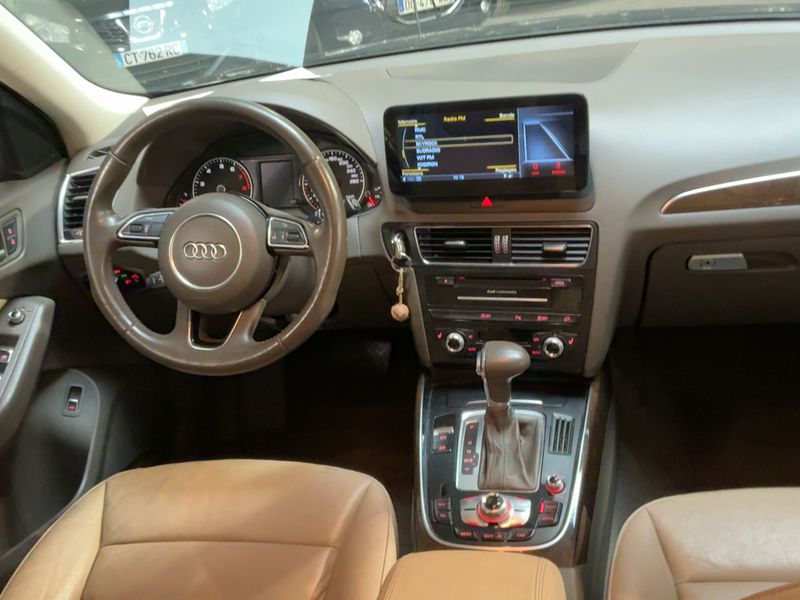Audi Q5 3.0 V6 TFSI quattro Avus 2012 – снимка 17