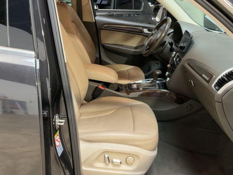 Audi Q5 3.0 V6 TFSI quattro Avus 2012 – снимка 16