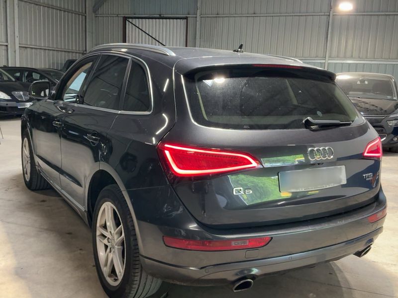 Audi Q5 3.0 V6 TFSI quattro Avus 2012 – снимка 6