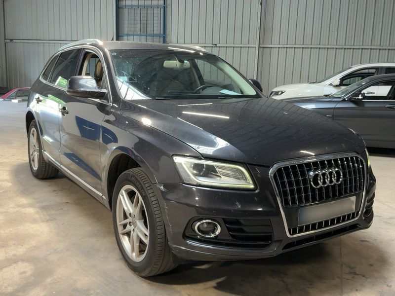 Audi Q5 3.0 V6 TFSI quattro Avus 2012 – снимка 12