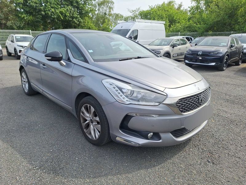 DS Automobiles DS5 1.6 THP SoChic 2017 – снимка 6