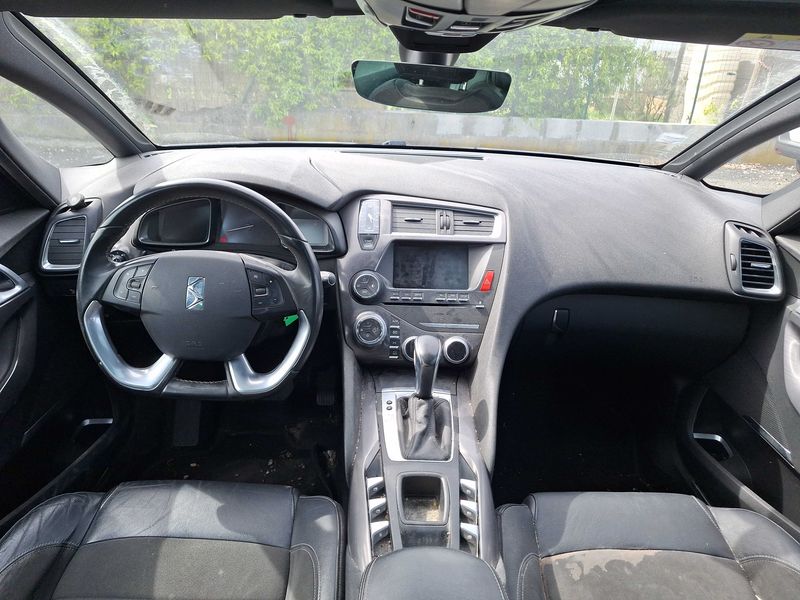 DS Automobiles DS5 1.6 THP SoChic 2017 – снимка 11