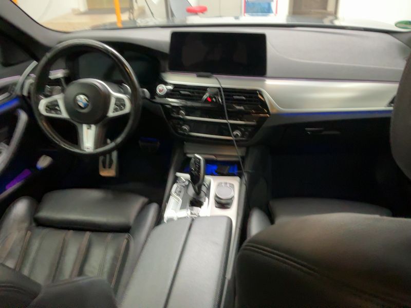 BMW 5er 530d Mild-Hybrid xDrive M Sport 2020 – снимка 18