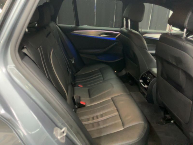 BMW 5er 530d Mild-Hybrid xDrive M Sport 2020 – снимка 20