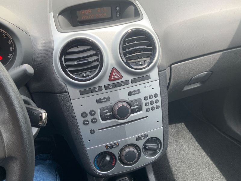 Opel Corsa 1.2 Selection 2014 – снимка 3