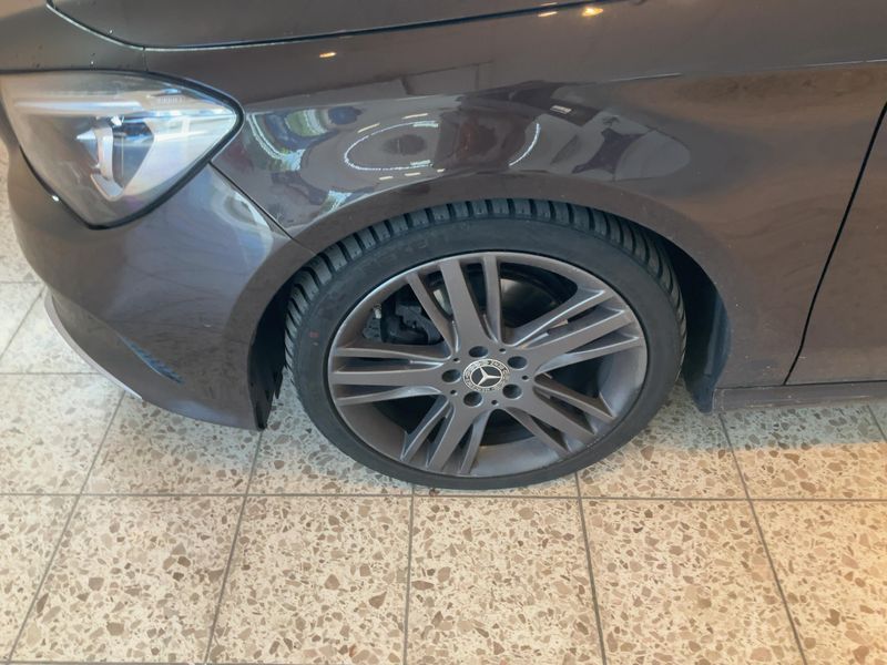 Mercedes-Benz CLA-Klasse CLA 200 Shooting Brake Urban 2018 – снимка 3