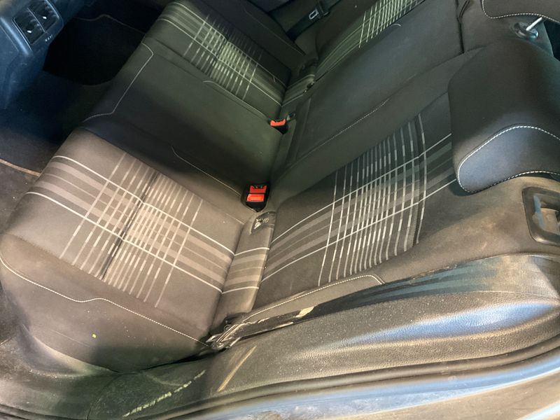 Volkswagen Golf VII 2.0 TDI Lounge 4Motion BlueMotion Tech 2015 – снимка 34