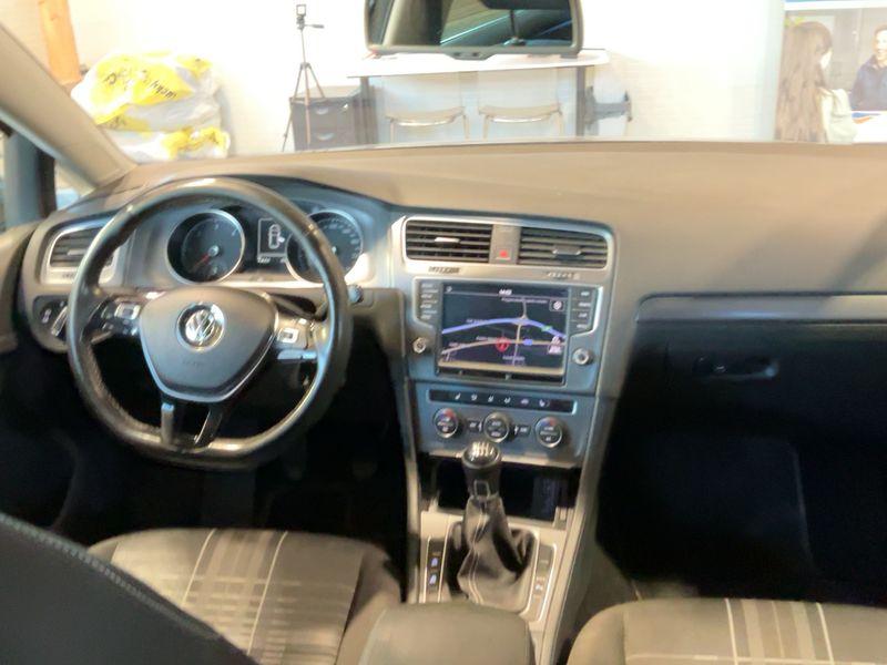 Volkswagen Golf VII 2.0 TDI Lounge 4Motion BlueMotion Tech 2015 – снимка 18