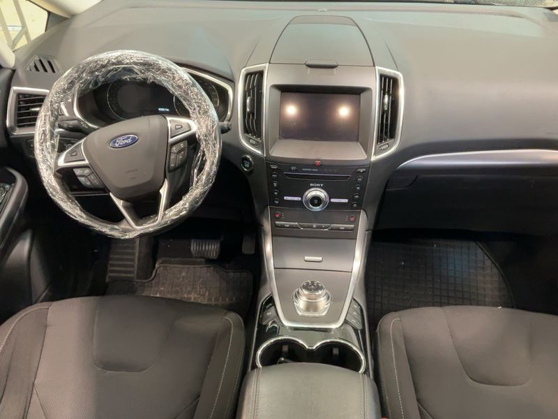 Ford S-Max 2.0 TDCi EcoBlue Titanium AWD 2019 – снимка 18