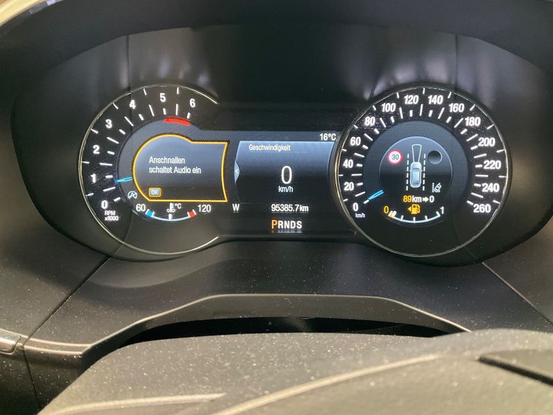Ford S-Max 2.0 TDCi EcoBlue Titanium AWD 2019 – снимка 19
