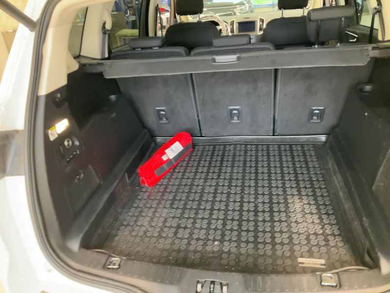Ford S-Max 2.0 TDCi EcoBlue Titanium AWD 2019 – снимка 16