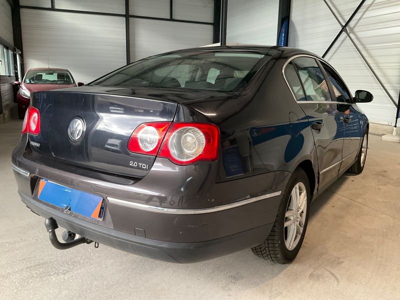 Volkswagen Passat 2.0 TDI Comfortline 2007 – снимка 2