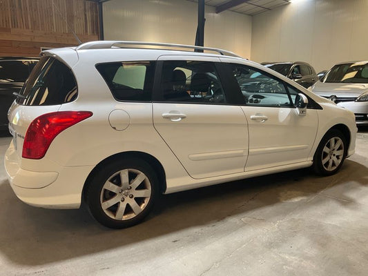 Peugeot 308 1.6 HDi Premium 2009 – снимка 2