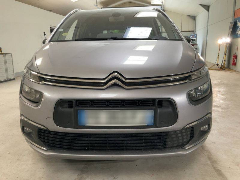 Citroen C4 Grand Spacetourer 1.5 Blue-HDi Rip Curl 2019 – снимка 14