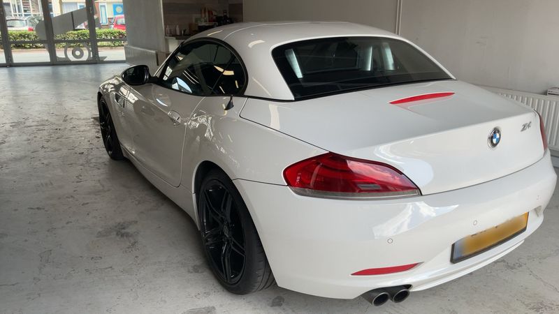 BMW Z4 sDrive 30i 2009 – снимка 6