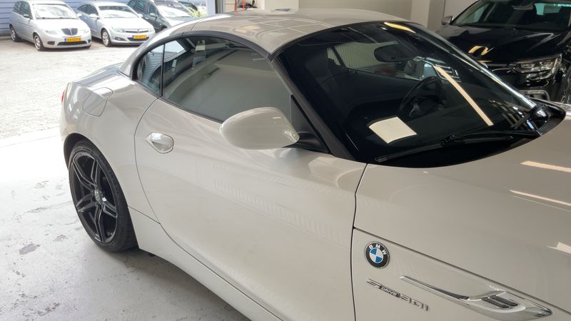 BMW Z4 sDrive 30i 2009 – снимка 10