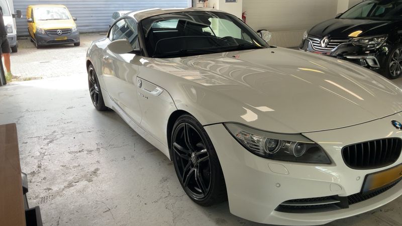BMW Z4 sDrive 30i 2009 – снимка 12