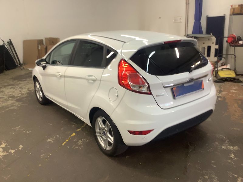 Ford Fiesta 1.0 EcoBoost Titanium 2015 – снимка 6