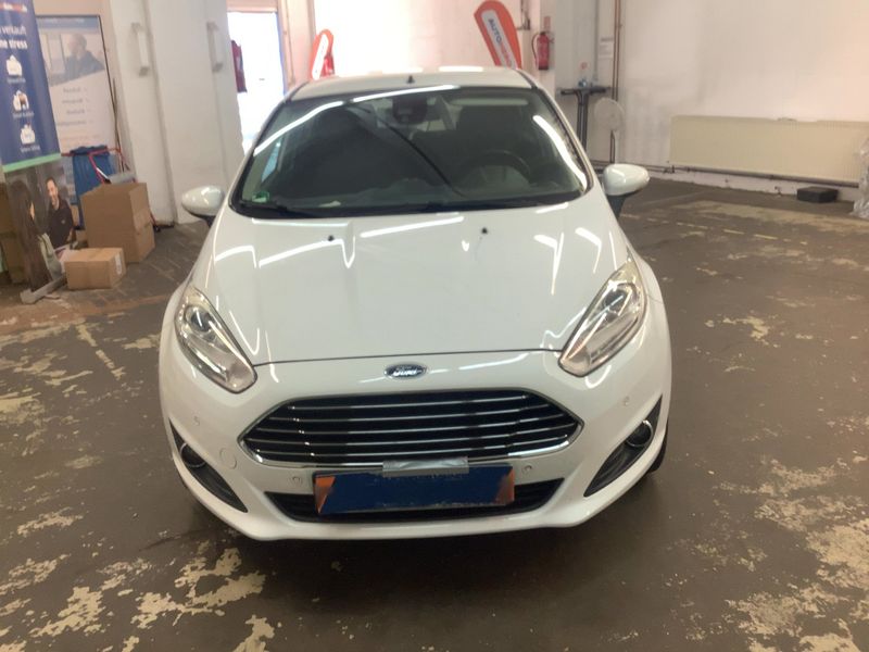 Ford Fiesta 1.0 EcoBoost Titanium 2015 – снимка 14