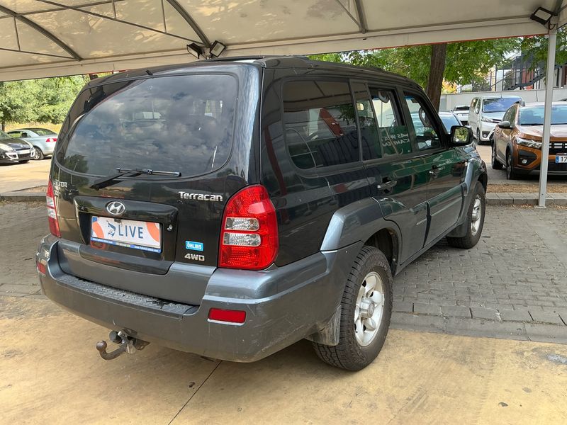 Hyundai Terracan 2.9 CRDi Full 2005 – снимка 2
