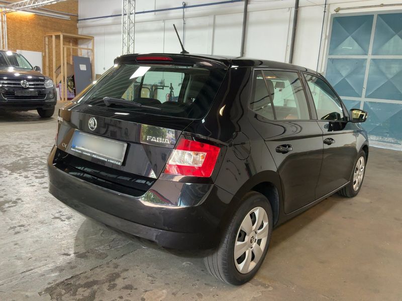 Skoda Fabia 1.0 TSI Ambition 2017 – снимка 8