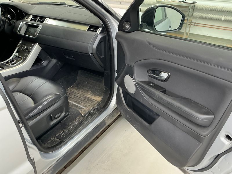 Land Rover Evoque 2.0 Turbo SE 2019 – снимка 27