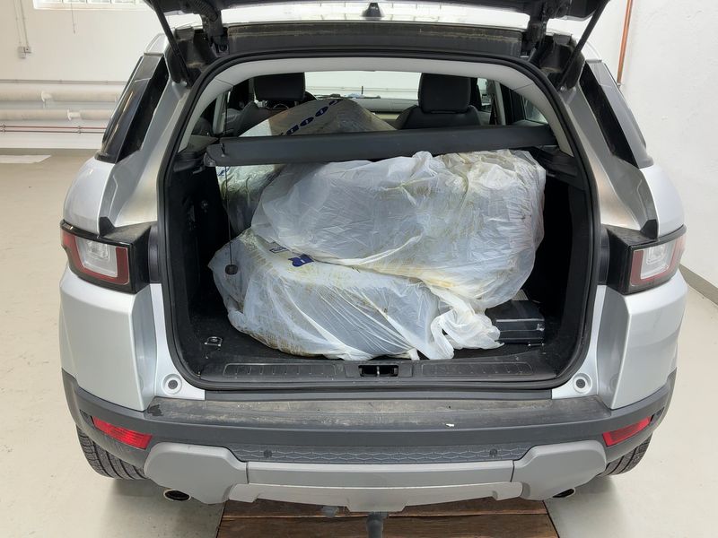 Land Rover Evoque 2.0 Turbo SE 2019 – снимка 16
